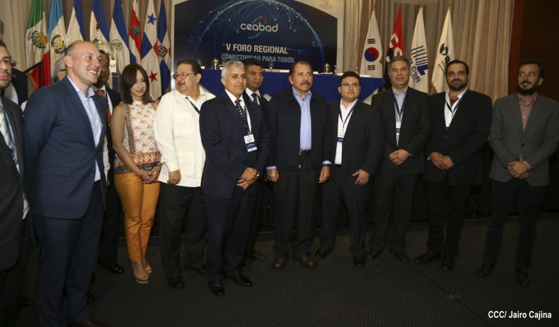 Presidente Daniel clausura V Foro Regional "Conectividad para Todos" del CEABAD
