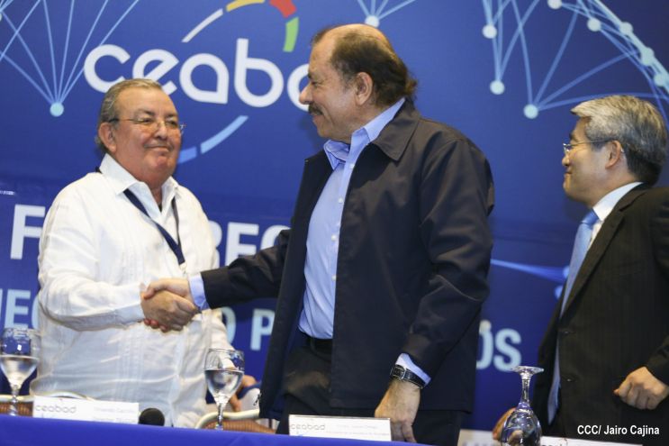 Presidente Daniel clausura V Foro Regional "Conectividad para Todos" del CEABAD