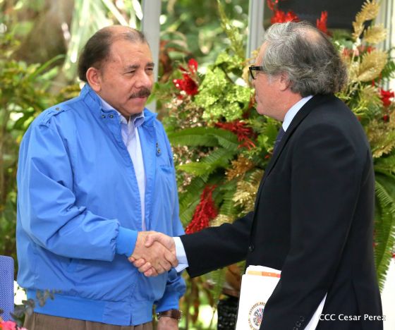 Presidente Daniel y Compañera reciben al Secretario General OEA, Luis Almagro