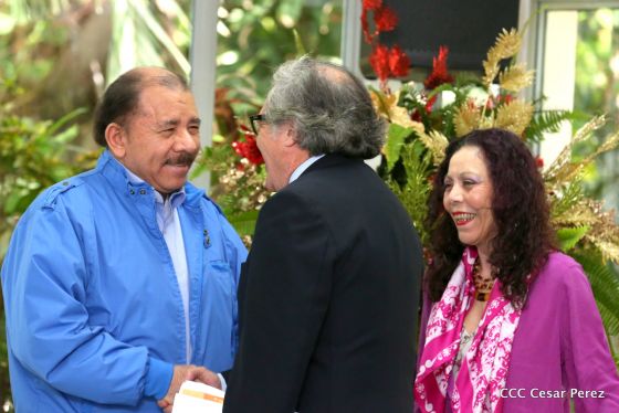 Presidente Daniel y Compañera reciben al Secretario General OEA, Luis Almagro