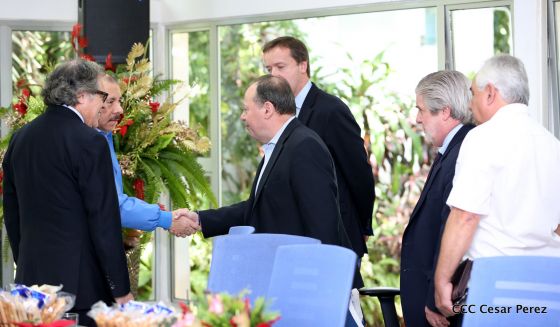 Presidente Daniel y Compañera reciben al Secretario General OEA, Luis Almagro