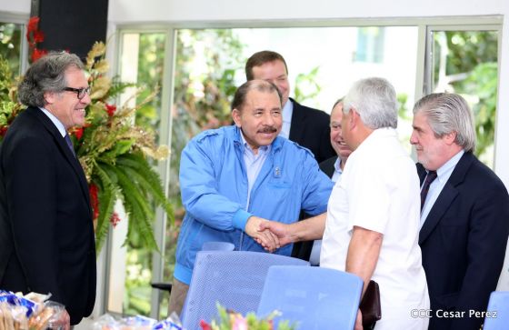 Presidente Daniel y Compañera reciben al Secretario General OEA, Luis Almagro