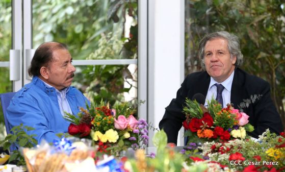Presidente Daniel y Compañera reciben al Secretario General OEA, Luis Almagro