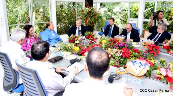 Presidente Daniel y Compañera reciben al Secretario General OEA, Luis Almagro