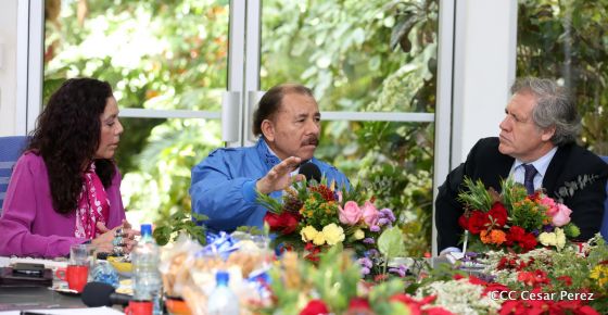 Presidente Daniel y Compañera reciben al Secretario General OEA, Luis Almagro