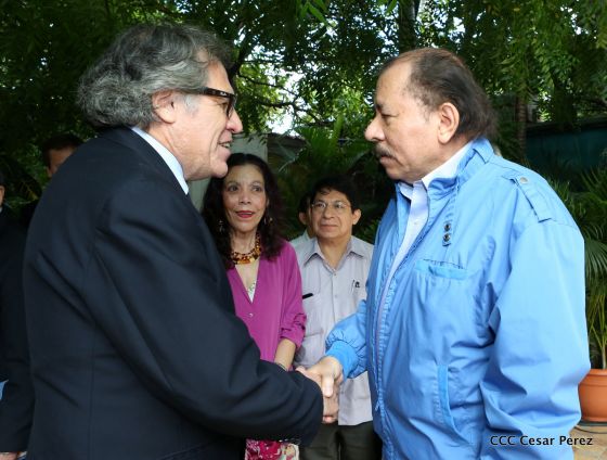 Presidente Daniel y Compañera reciben al Secretario General OEA, Luis Almagro