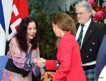 Daniel y Rosario reciben cartas credenciales de los Embajadores de la Unión Europea, Federación de Rusia y Costa Rica