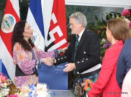 Daniel y Rosario reciben cartas credenciales de los Embajadores de la Unión Europea, Federación de Rusia y Costa Rica