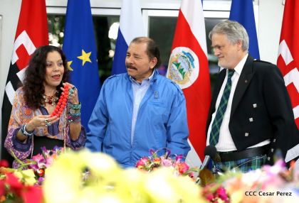 Daniel y Rosario reciben cartas credenciales de los Embajadores de la Unión Europea, Federación de Rusia y Costa Rica
