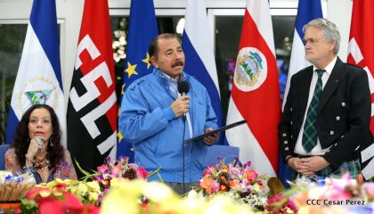 Daniel y Rosario reciben cartas credenciales de los Embajadores de la Unión Europea, Federación de Rusia y Costa Rica
