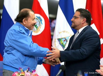 Daniel y Rosario reciben cartas credenciales de los Embajadores de la Unión Europea, Federación de Rusia y Costa Rica