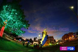 Enciendo el Árbol de Navidad más grande de Nicaragua