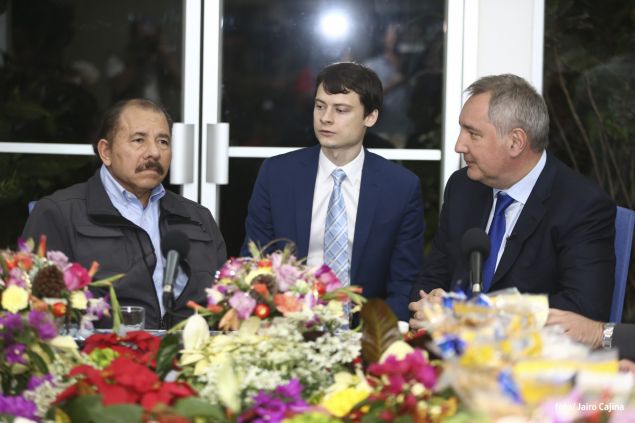 Daniel y Rosario se reúnen con Vice Primer Ministro de Rusia, Dmitri Rogozin