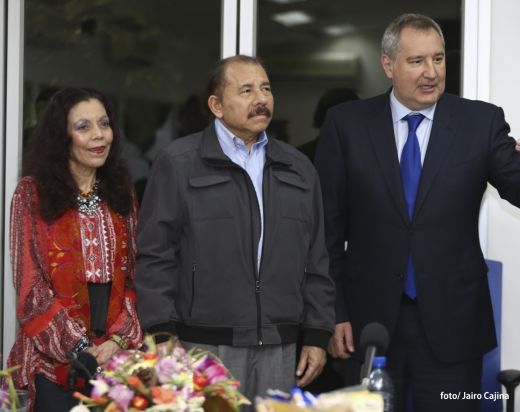 Daniel y Rosario se reúnen con Vice Primer Ministro de Rusia, Dmitri Rogozin