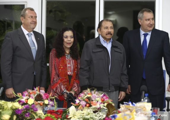 Daniel y Rosario se reúnen con Vice Primer Ministro de Rusia, Dmitri Rogozin