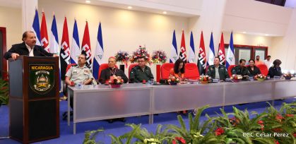 Daniel y Rosario presiden acto de graduación de cadetes del Ejército de Nicaragua