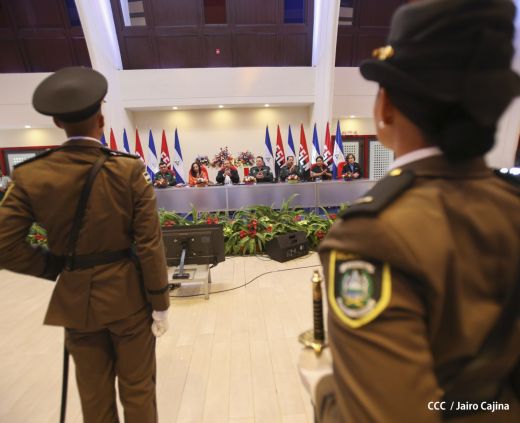 Daniel y Rosario presiden acto de graduación de cadetes del Ejército de Nicaragua