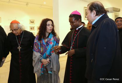 Daniel y Rosario inauguran el Museo San Juan Pablo II