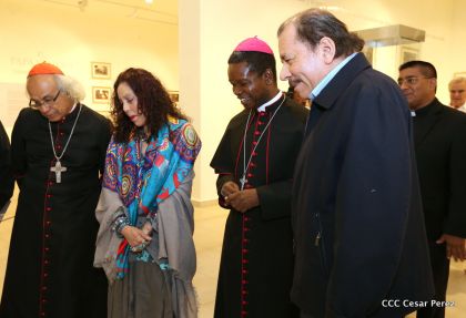 Daniel y Rosario inauguran el Museo San Juan Pablo II