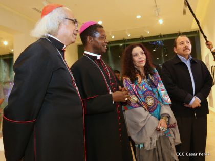 Daniel y Rosario inauguran el Museo San Juan Pablo II