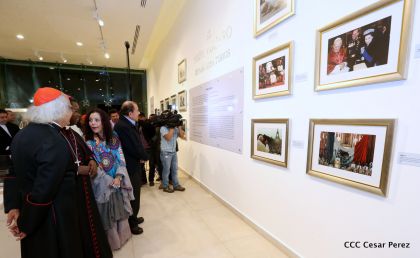Daniel y Rosario inauguran el Museo San Juan Pablo II