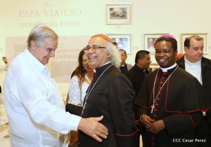 Daniel y Rosario inauguran el Museo San Juan Pablo II