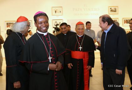 Daniel y Rosario inauguran el Museo San Juan Pablo II