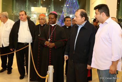 Daniel y Rosario inauguran el Museo San Juan Pablo II