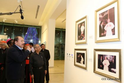Daniel y Rosario inauguran el Museo San Juan Pablo II