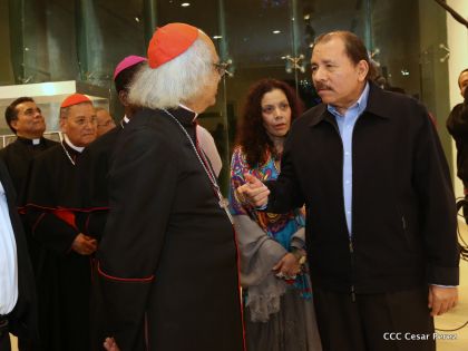Daniel y Rosario inauguran el Museo San Juan Pablo II