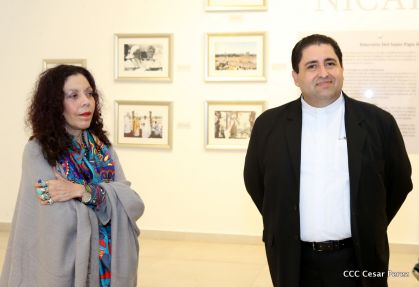 Daniel y Rosario inauguran el Museo San Juan Pablo II