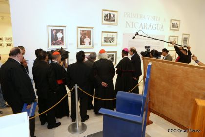 Daniel y Rosario inauguran el Museo San Juan Pablo II