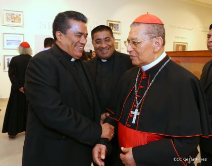 Daniel y Rosario inauguran el Museo San Juan Pablo II