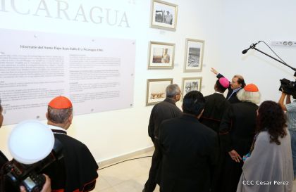 Daniel y Rosario inauguran el Museo San Juan Pablo II