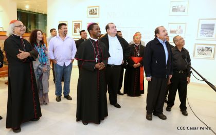 Daniel y Rosario inauguran el Museo San Juan Pablo II