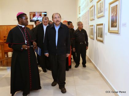 Daniel y Rosario inauguran el Museo San Juan Pablo II