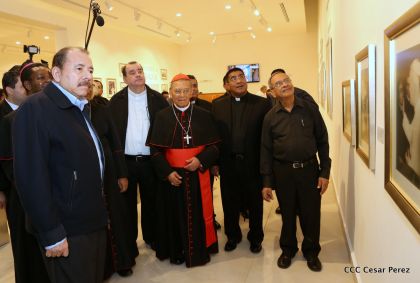 Daniel y Rosario inauguran el Museo San Juan Pablo II