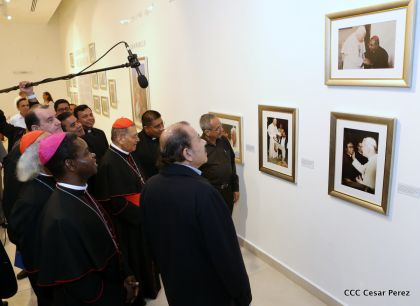 Daniel y Rosario inauguran el Museo San Juan Pablo II
