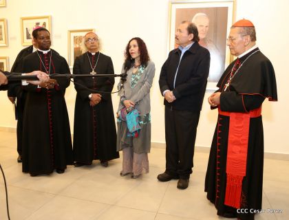 Daniel y Rosario inauguran el Museo San Juan Pablo II