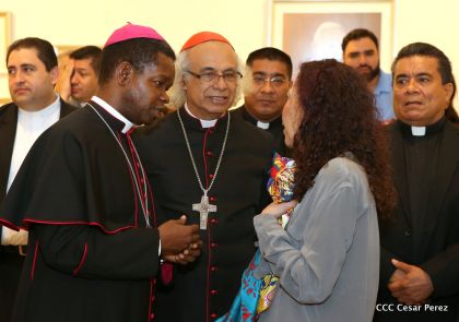 Daniel y Rosario inauguran el Museo San Juan Pablo II