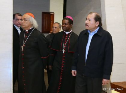 Daniel y Rosario inauguran el Museo San Juan Pablo II