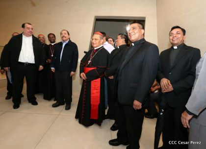 Daniel y Rosario inauguran el Museo San Juan Pablo II