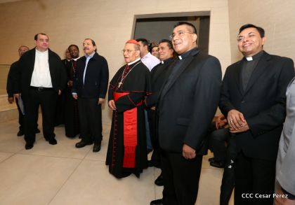 Daniel y Rosario inauguran el Museo San Juan Pablo II