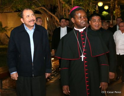 Daniel y Rosario inauguran el Museo San Juan Pablo II