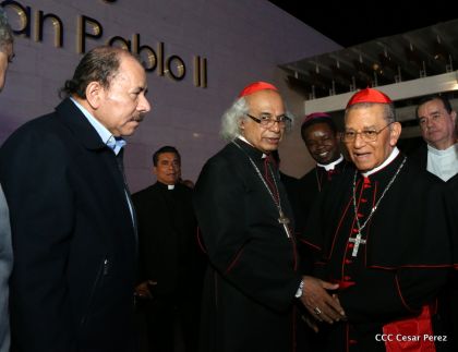 Daniel y Rosario inauguran el Museo San Juan Pablo II
