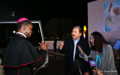 Daniel y Rosario inauguran el Museo San Juan Pablo II