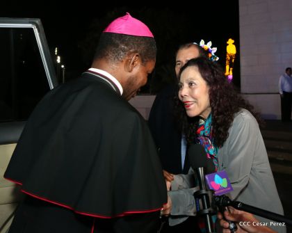 Daniel y Rosario inauguran el Museo San Juan Pablo II