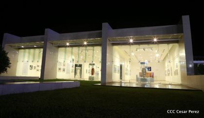 Daniel y Rosario inauguran el Museo San Juan Pablo II