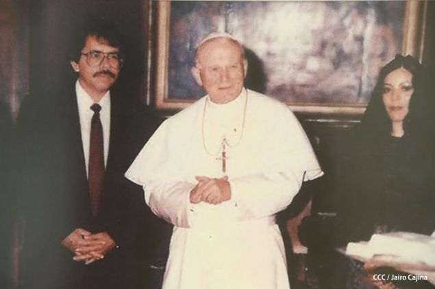 Daniel y Rosario inauguran el Museo San Juan Pablo II