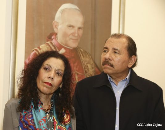 Daniel y Rosario inauguran el Museo San Juan Pablo II